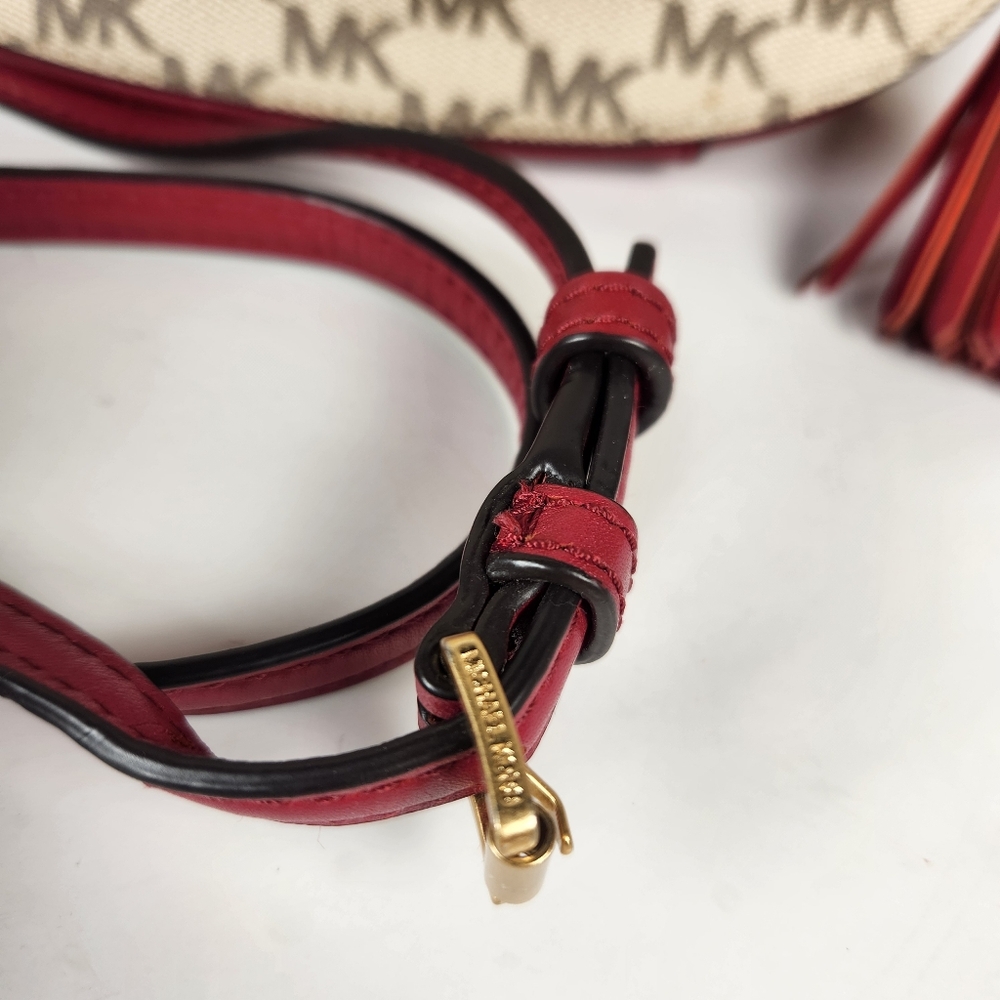 MICHAEL KORS Ginny Crossbody Bag Red Gold Chain Leather Signature Charm - Picture 13 of 14